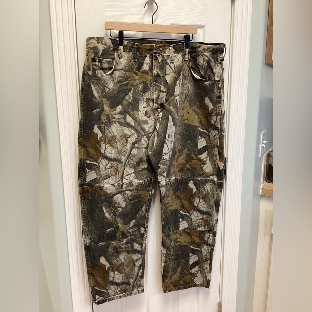 Wrangler Vntg. 44x32 Men’s Outdoor Camo Real Tree Double Knee Hunting jeans
